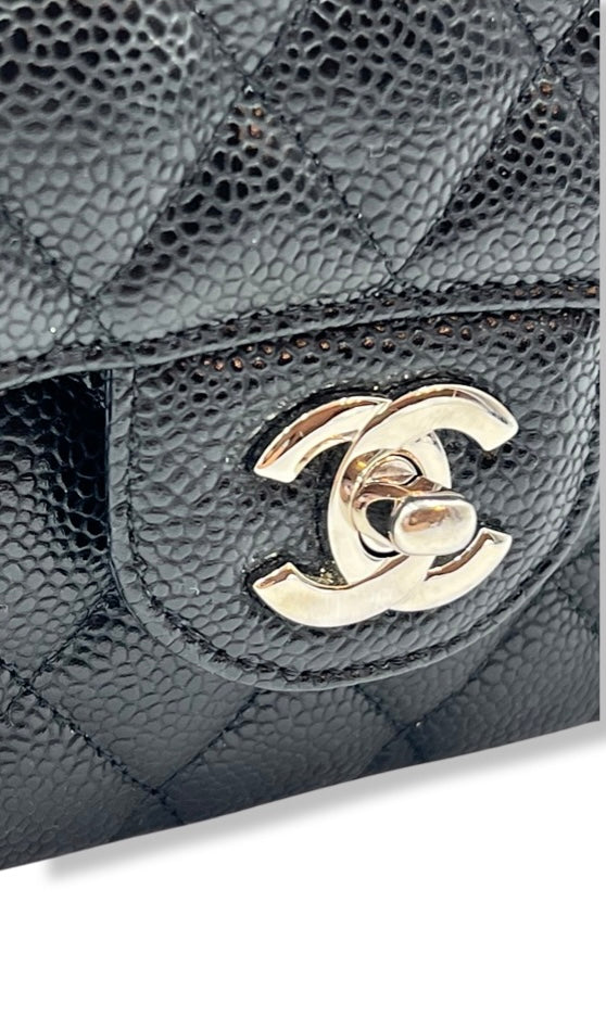 Chanel Timeless Classic Medium