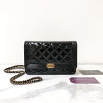 Charger l&#39;image dans la galerie, Chanel LeBoy Wallet on Chain
