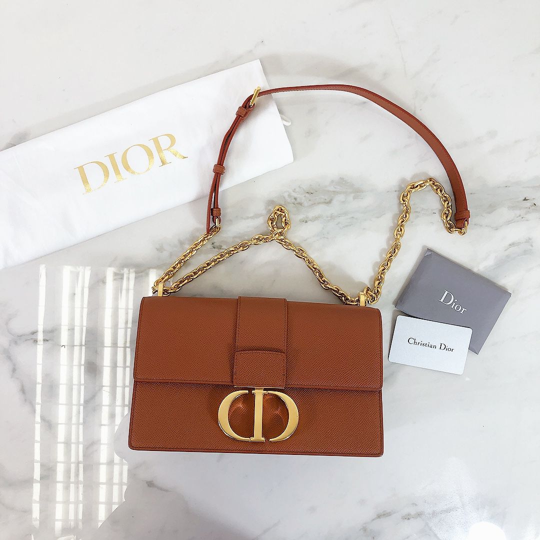 Dior montaigne 30