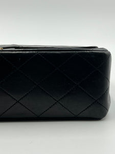 Chanel Vintage Timeless Classic Medium