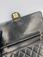 Charger l&#39;image dans la galerie, Chanel Vintage Square Medium Flap
