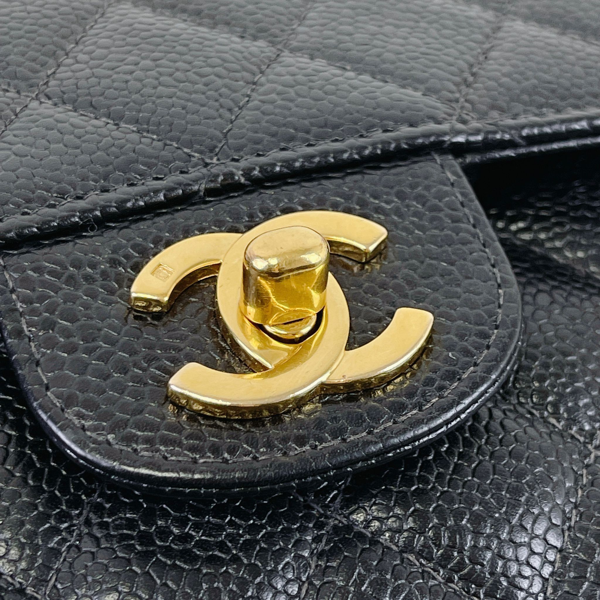 Chanel Vintage Medium