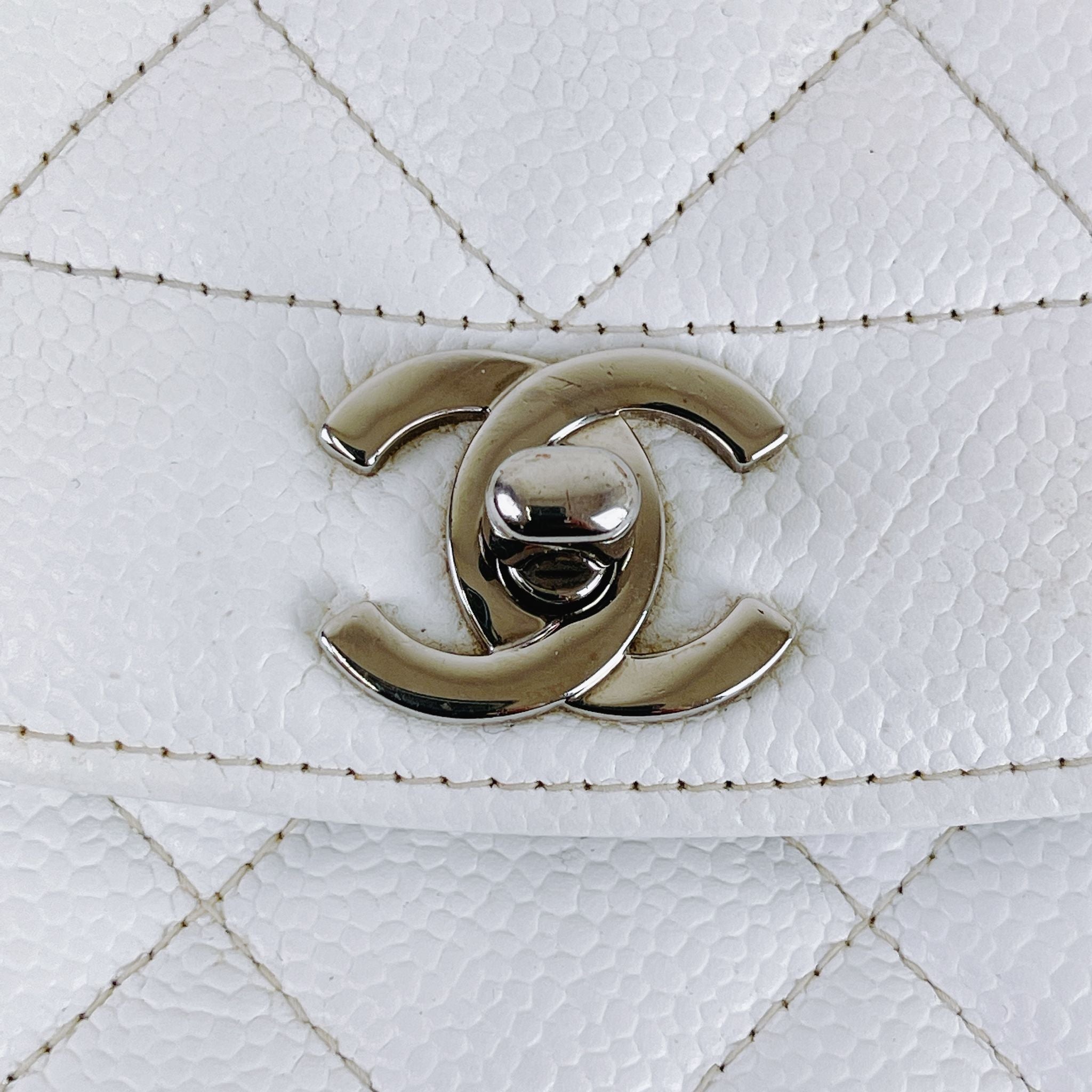 Chanel Vintage Diana Medium