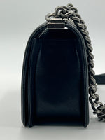 Charger l&#39;image dans la galerie, Chanel Leboy Old Medium
