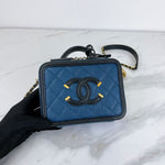 Load image into Gallery viewer, Chanel Vanity Small
