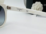 Charger l&#39;image dans la galerie, Chanel Visor Sunglasses
