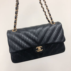 Chanel Timeless Classic Medium