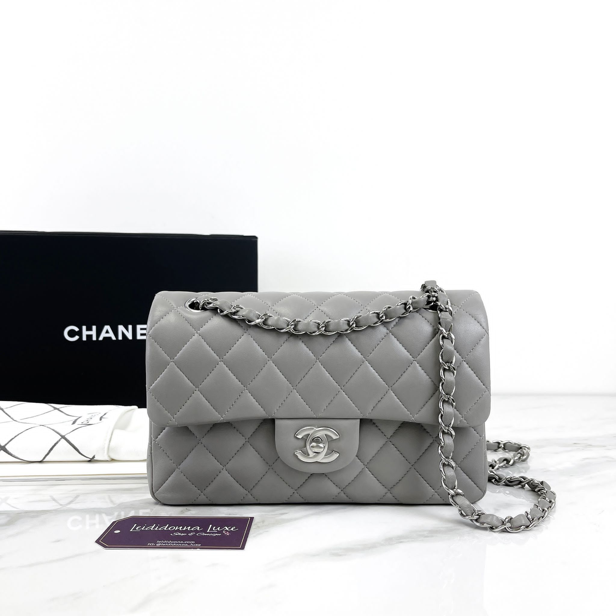 Chanel Timeless Classic Small