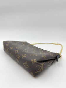 Louis vuitton pallas clutch