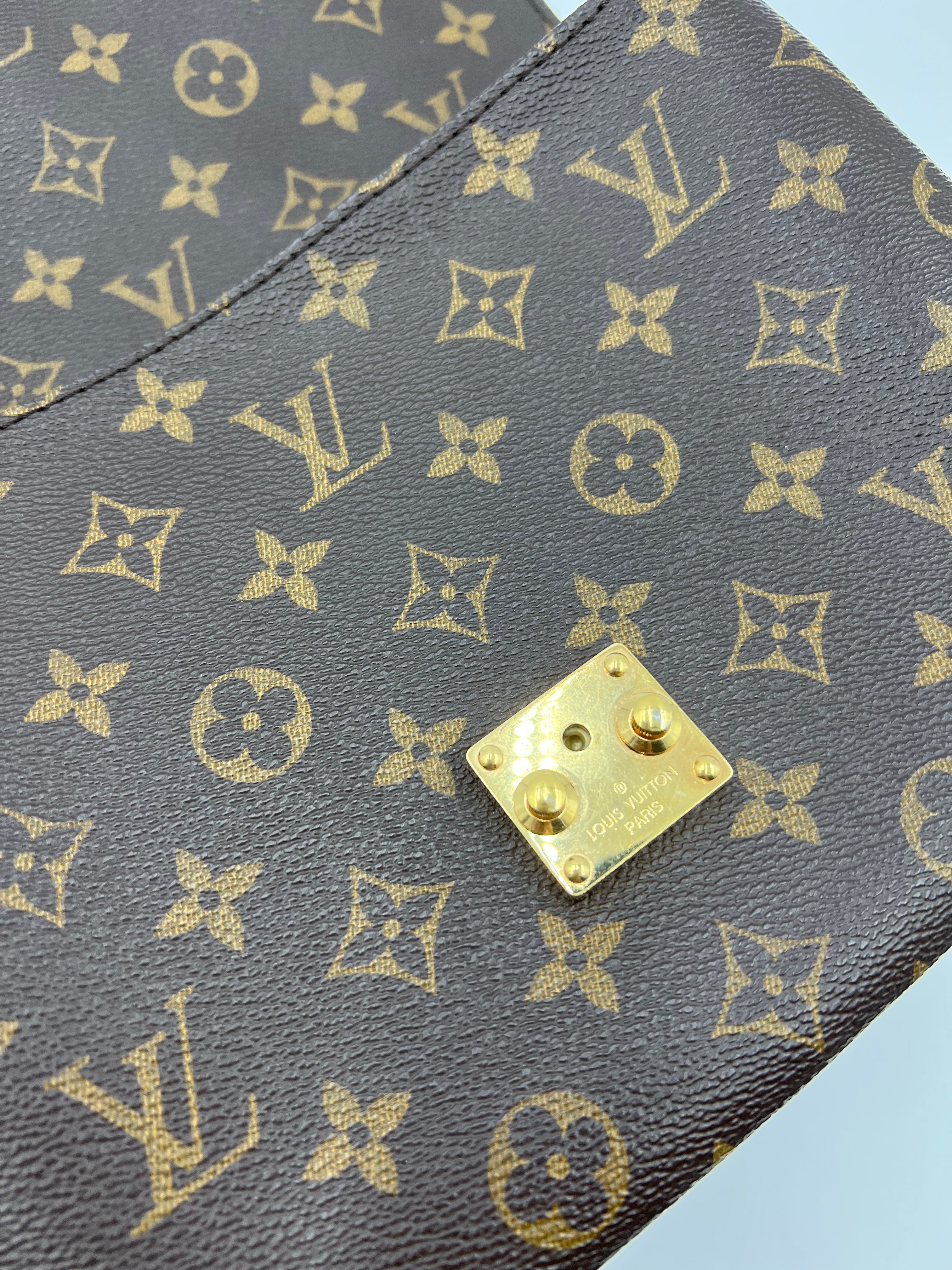 Louis vuitton pochete metis