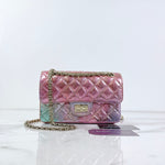 Charger l&#39;image dans la galerie, Chanel Reissue Mini Rainbow
