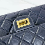 Load image into Gallery viewer, Chanel Classic Reissue 2.55, size 226/Medium
