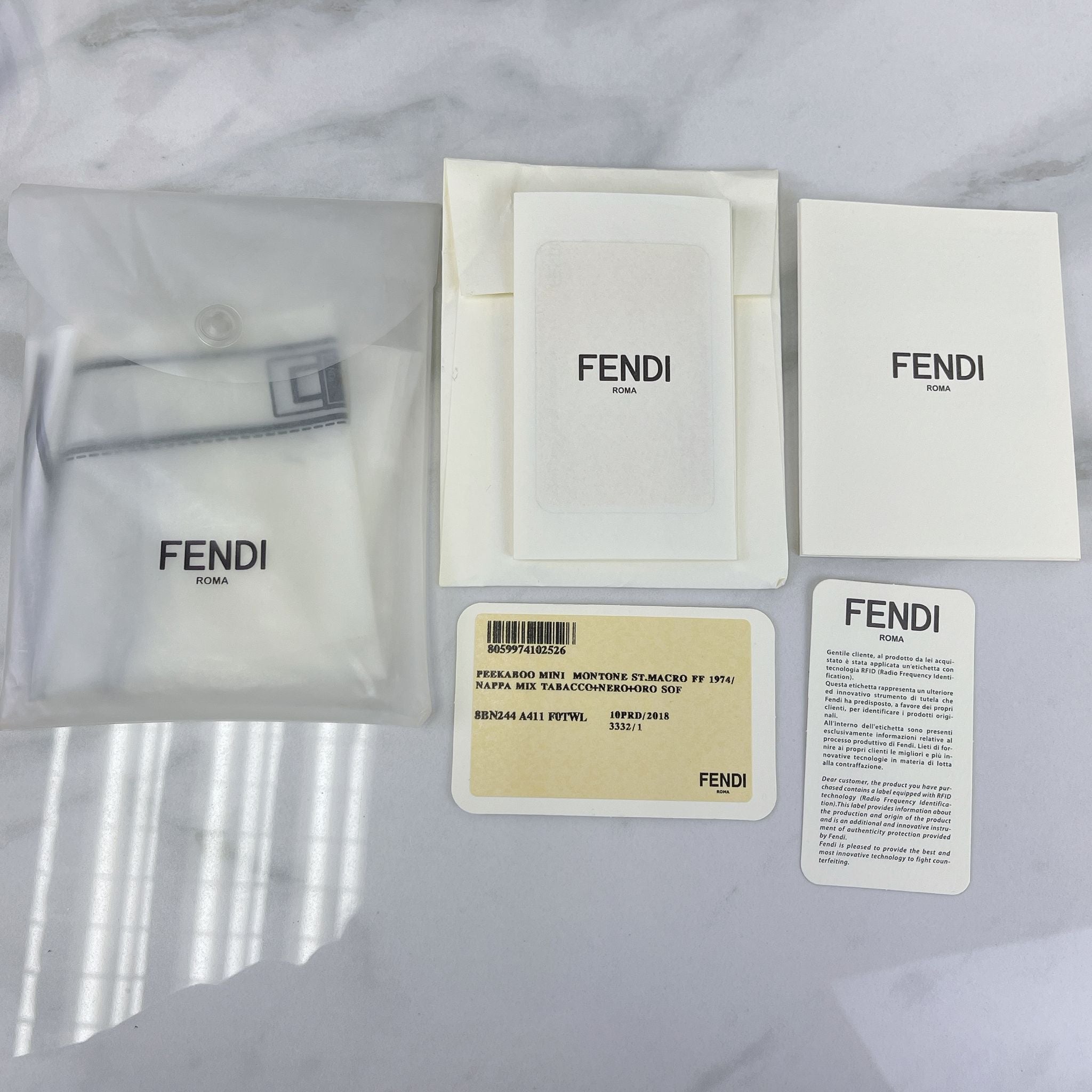 FENDI 迷你躲猫猫