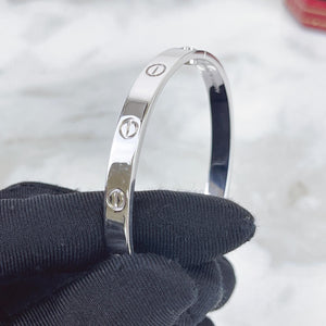 Cartier Classic Love Bracelet