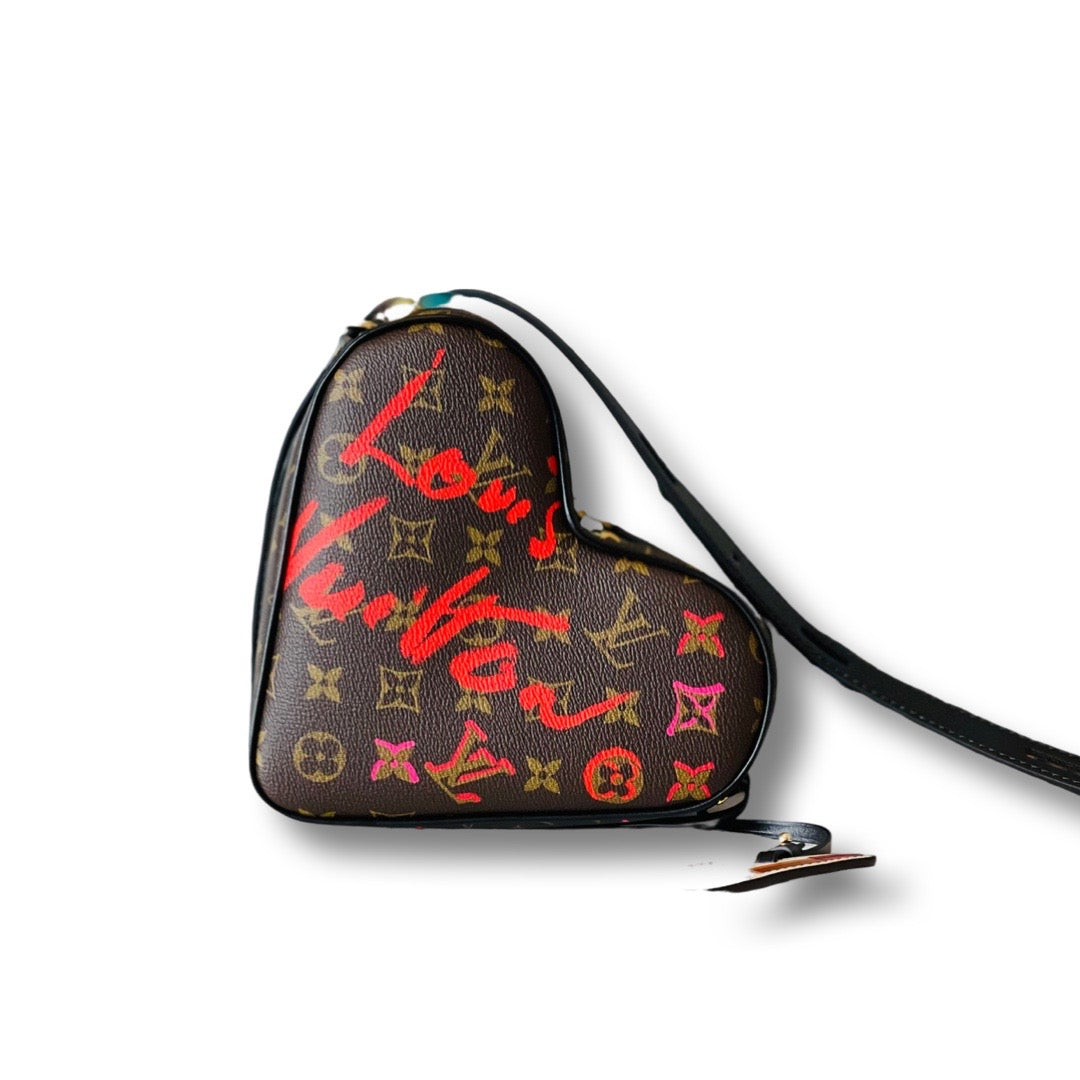 Louis Vuitton Fall In Love Coeur Heart Bag in 2023