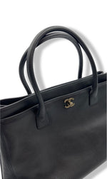 Load image into Gallery viewer, Chanel Vintage Executive Cerf Tote

