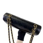 Charger l&#39;image dans la galerie, Chanel Vintage Timeless Classic Medium
