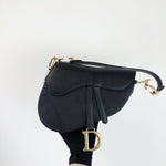 Load image into Gallery viewer, Christian dior saddle medium
