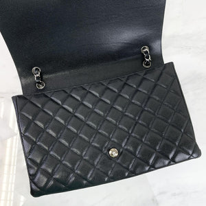 Chanel Timeless Classic Maxi - Single Flap