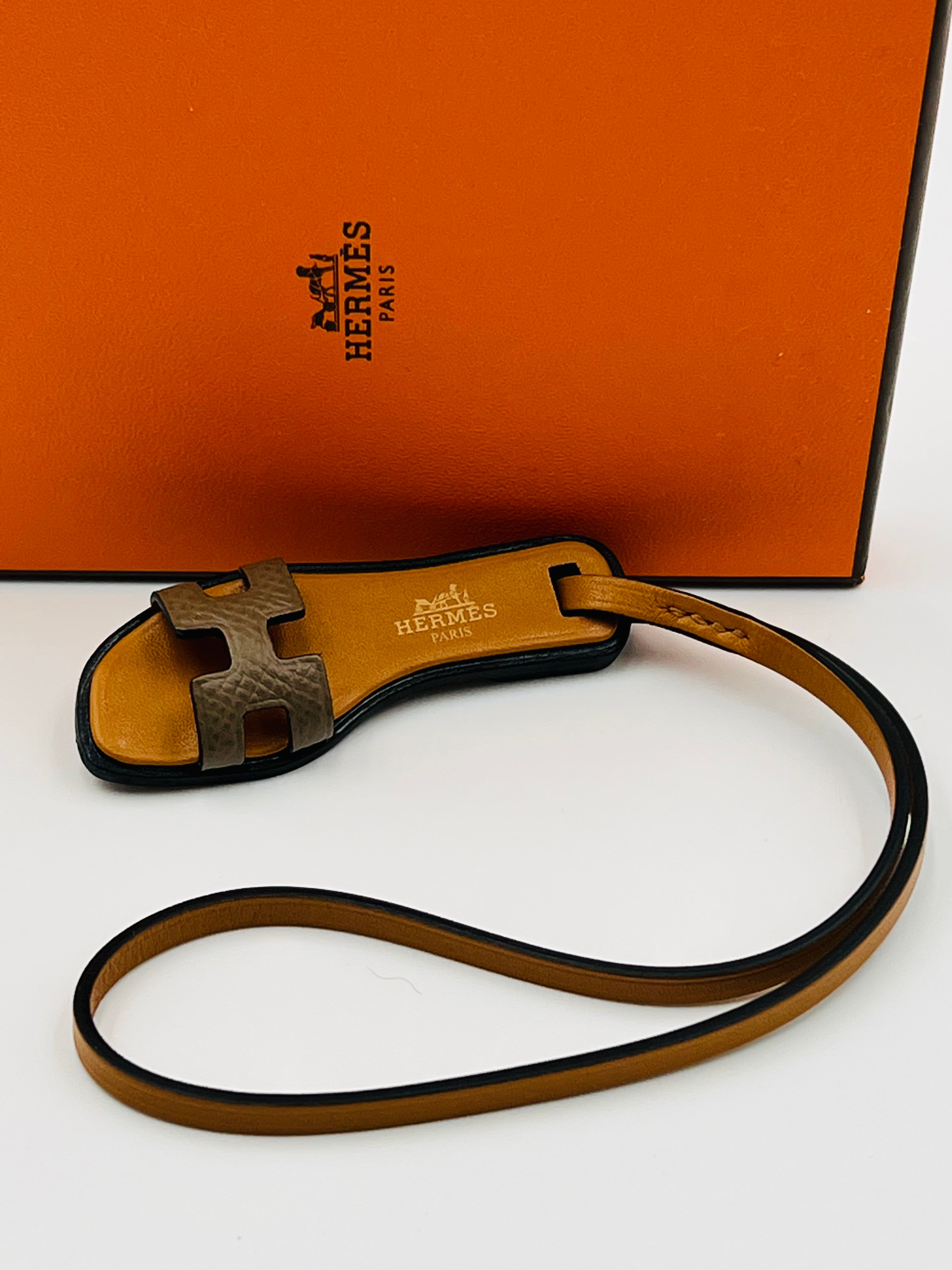 Hermes Oran Charm