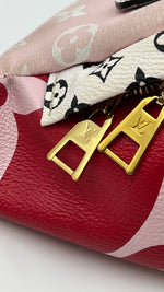 Load image into Gallery viewer, Louis Vuitton Bumbag Giant Monogram Collection
