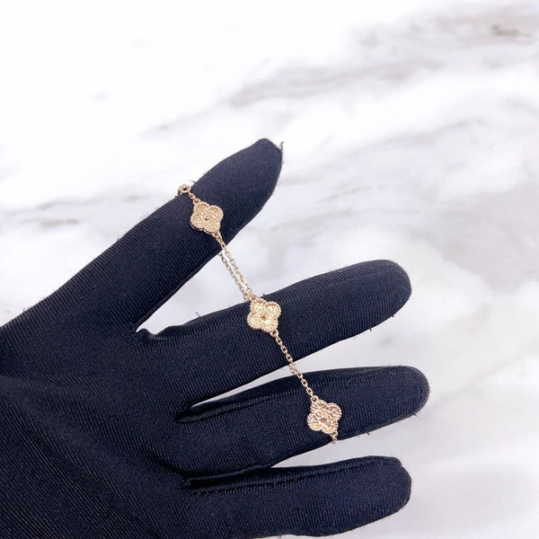 Van Cleef Arpels Sweet Alhambra 6 Motifs Bracelet 18K White Gold With  Diamonds : r/luxury_jewelry_