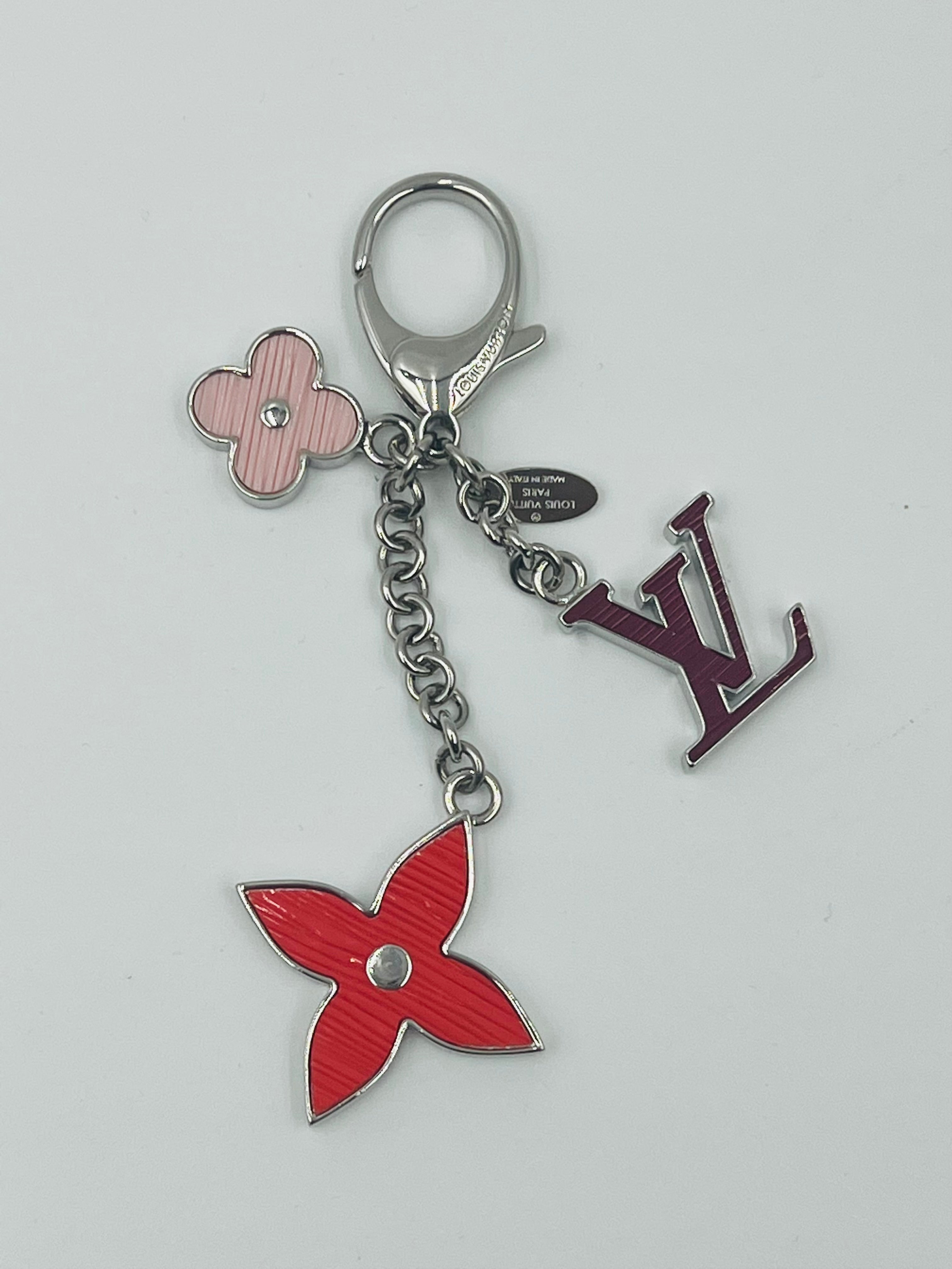 Louis vuitton fleur key/bag charm