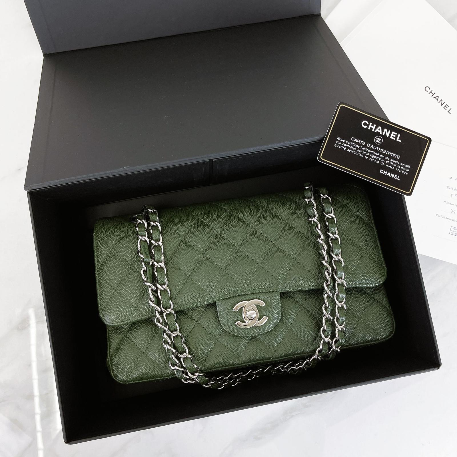 Chanel Timeless Classic Medium