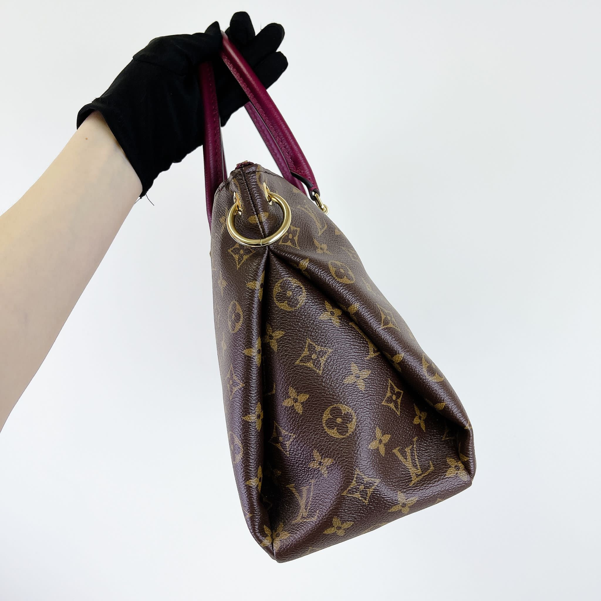 Louis vuitton pallas tote