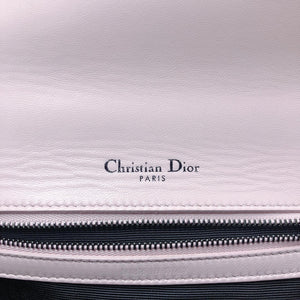 CHRISTIAN DIOR 立体模型