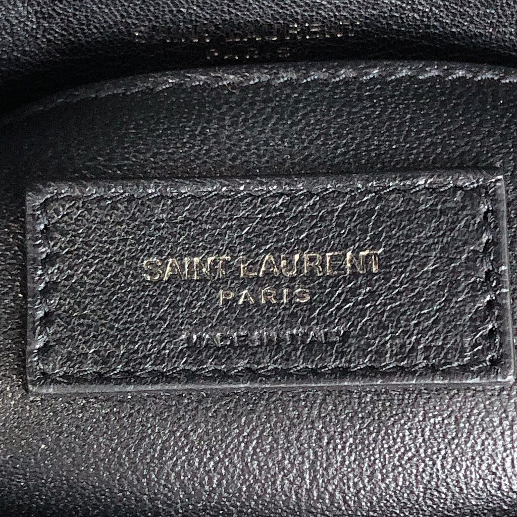 Saint Laurent College - Medium