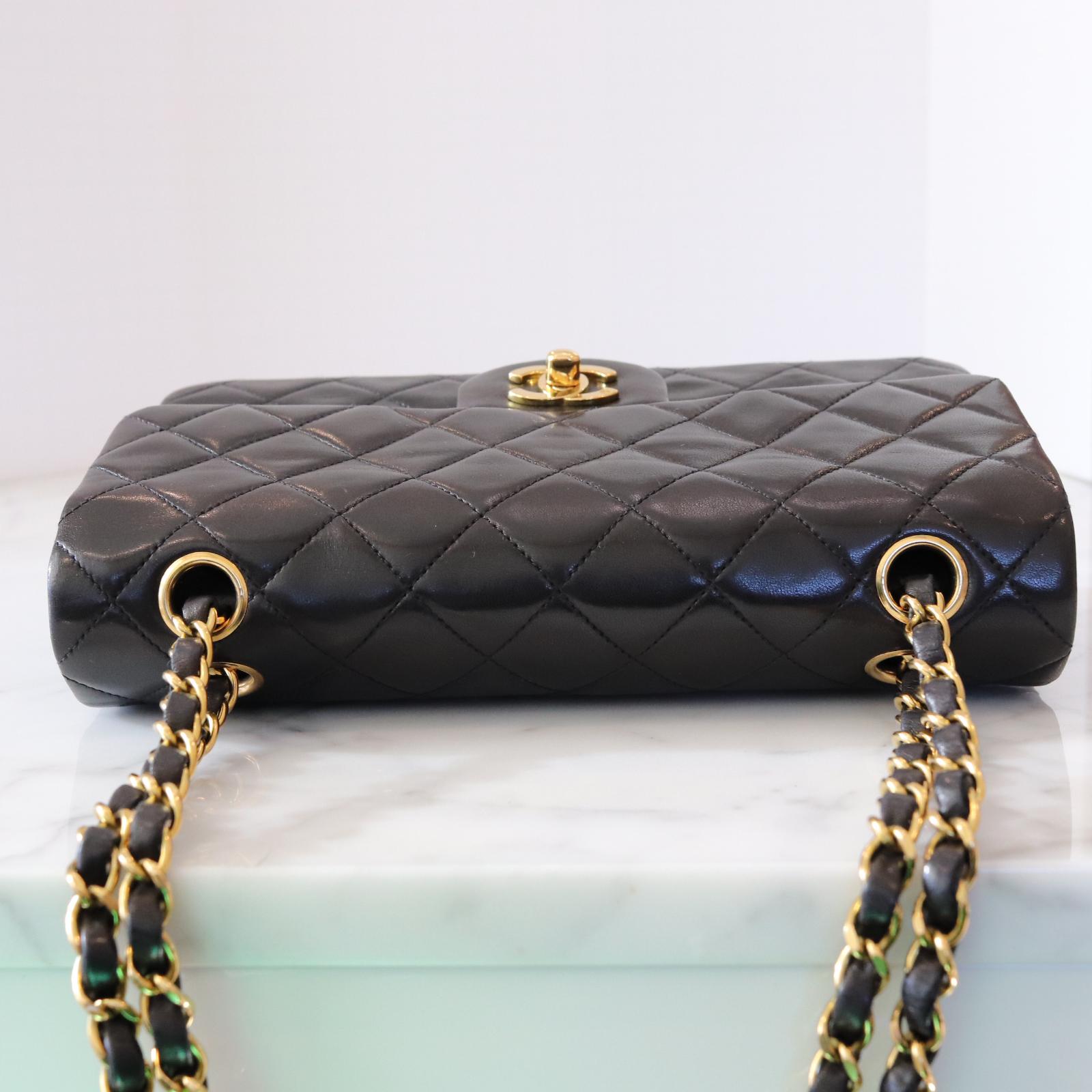 Chanel Vintage Timeless Classic Small