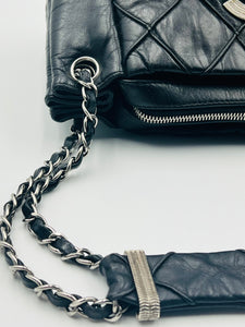 Chanel Vintage Diamond Stitch Shoulder Bag