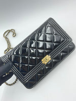 Charger l&#39;image dans la galerie, Chanel Leboy Wallet on Chain
