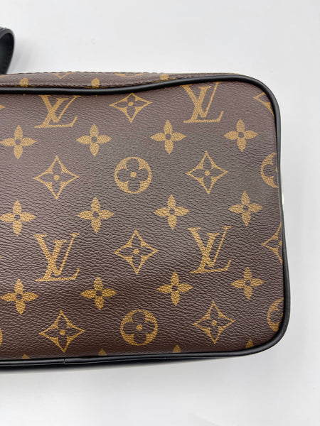 LOUIS VUITTON Kasai Clutch – LeidiDonna Luxe