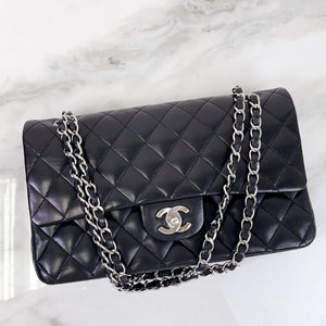 Chanel Timeless Classic Medium