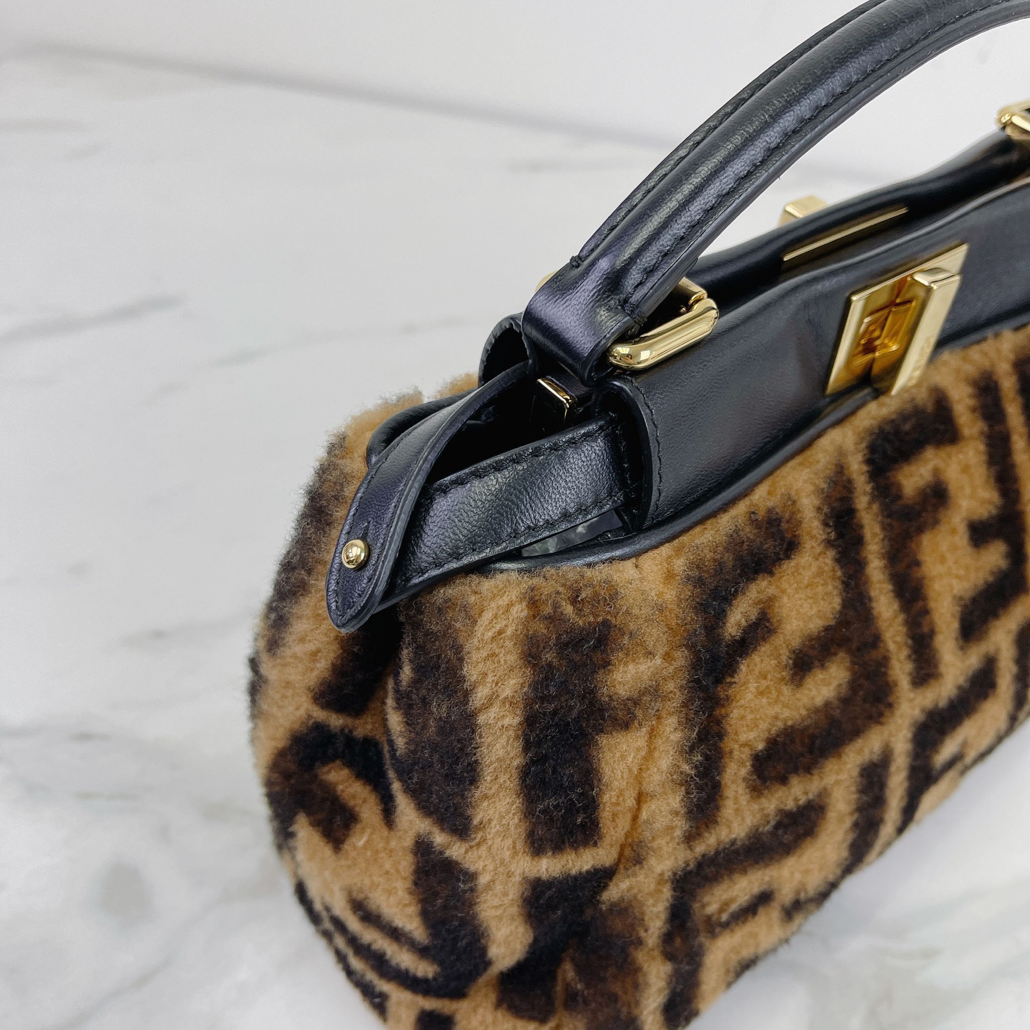 Fendi peekaboo mini