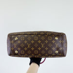 Load image into Gallery viewer, Louis vuitton pallas tote
