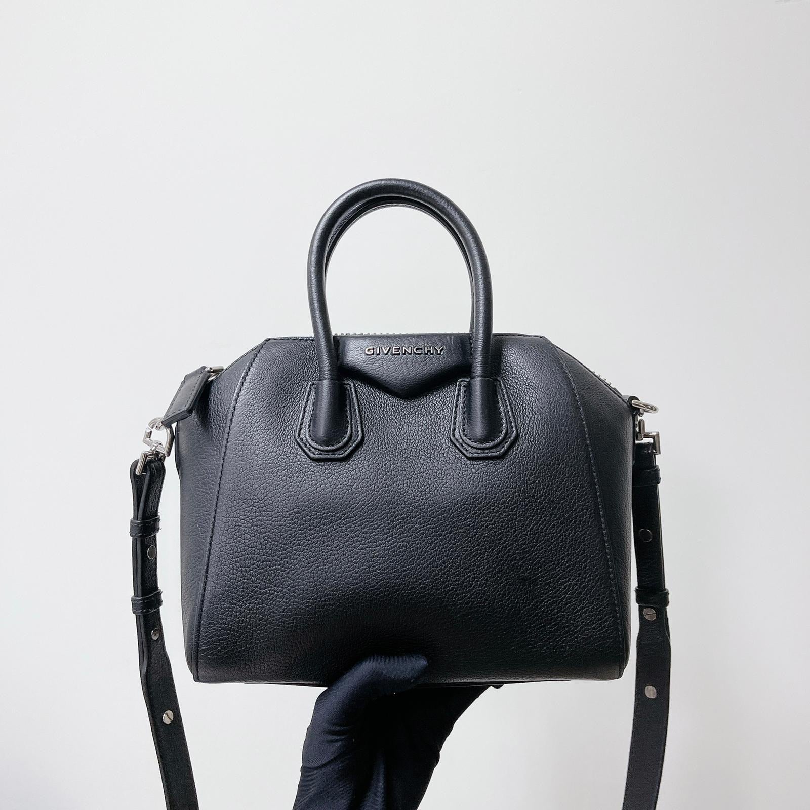 GIVENCHY Antigona 迷你