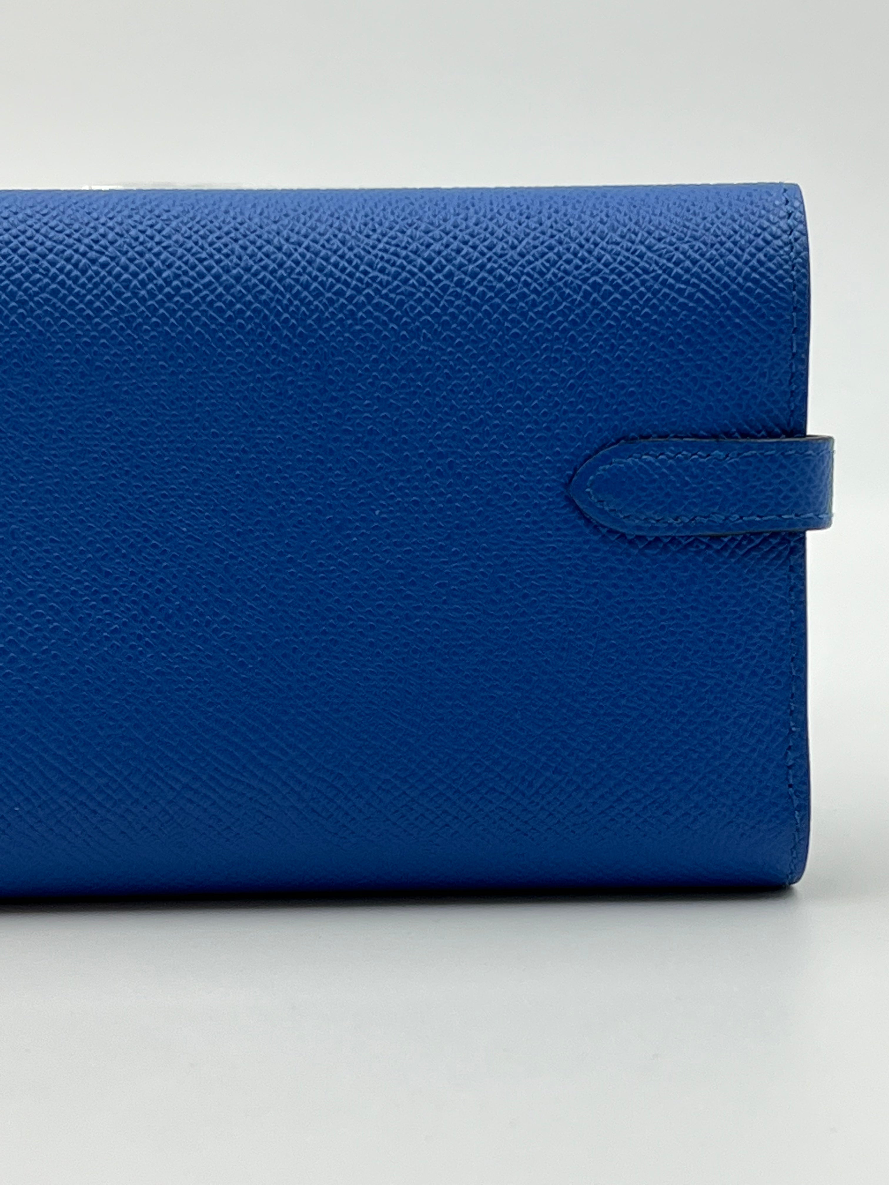 Hermes Classic Kelly Compact Wallet