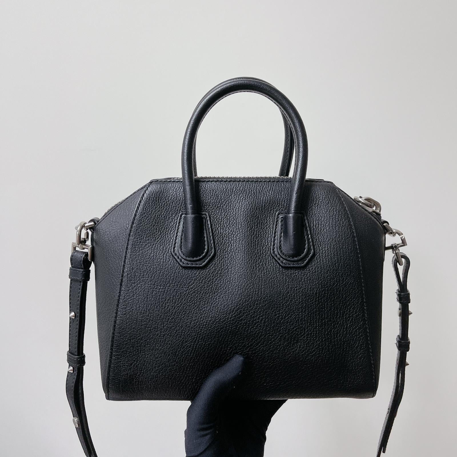 Givenchy antigona mini