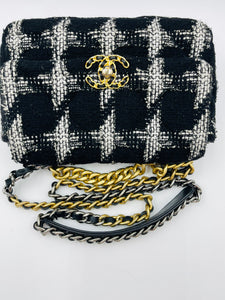 Chanel 19 Small