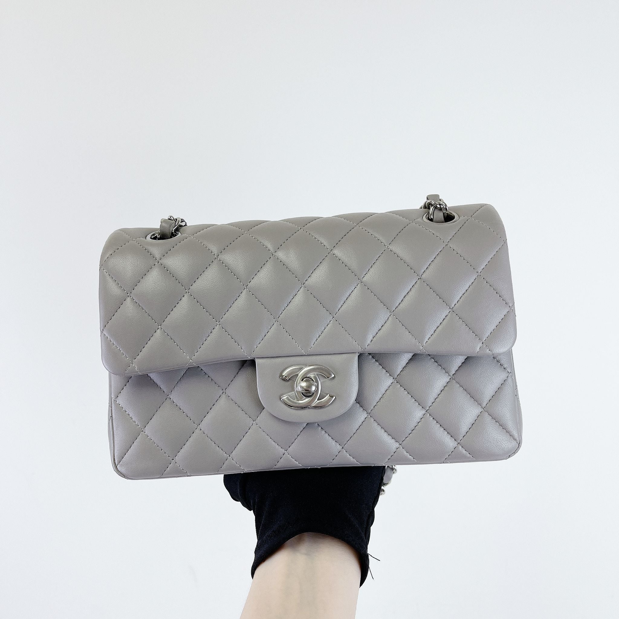 Chanel Timeless Classic Small