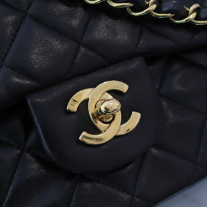 Chanel Vintage Timeless Classic Small