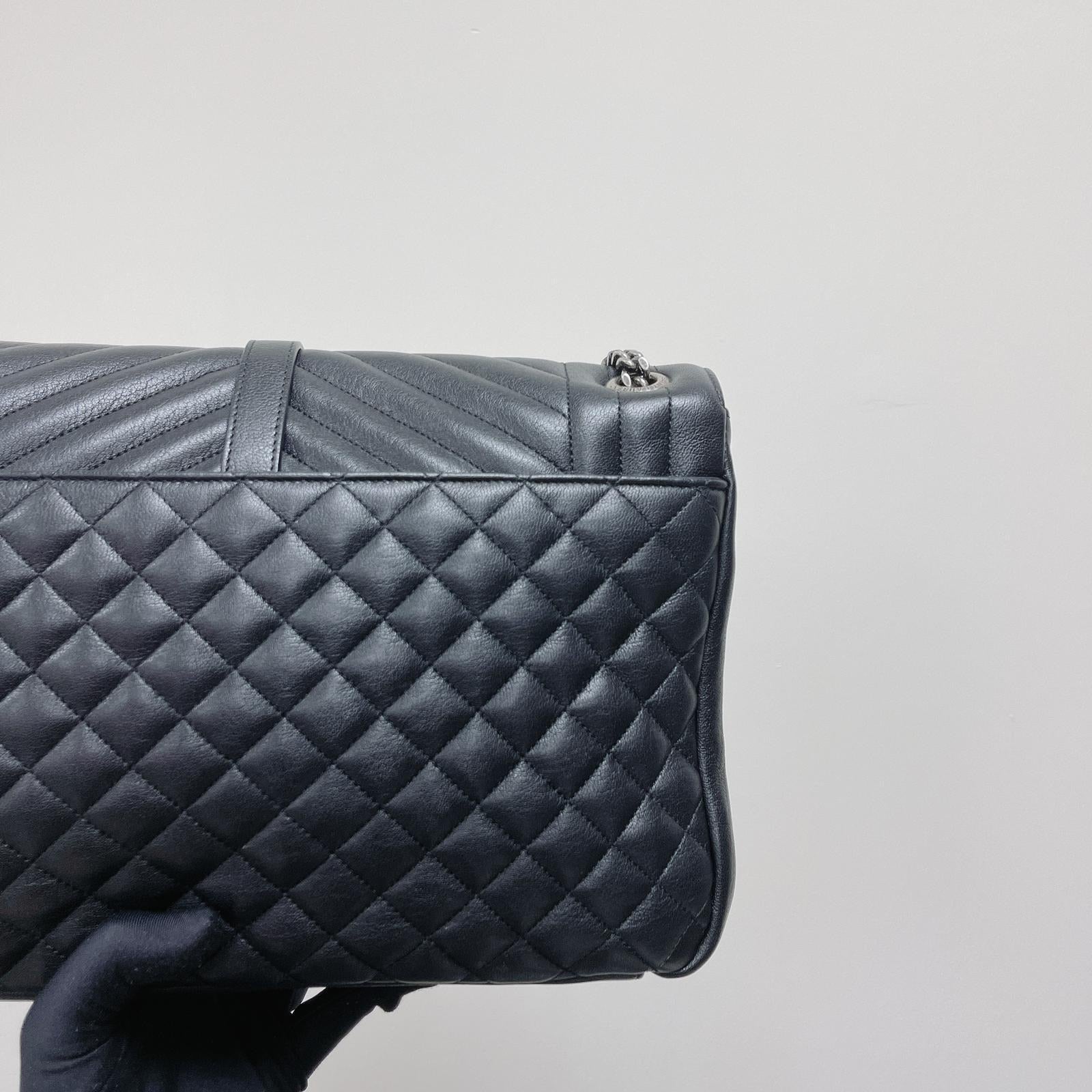 Saint Laurent Envelope Bag Triquilt