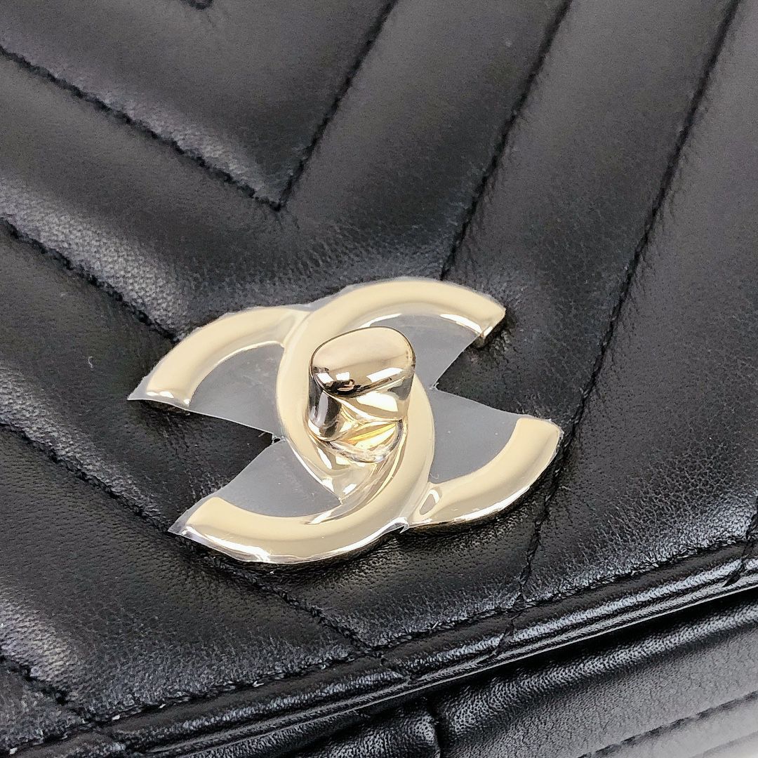 Chanel Statement Flap