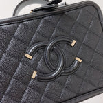 Load image into Gallery viewer, Chanel Vanity Case
