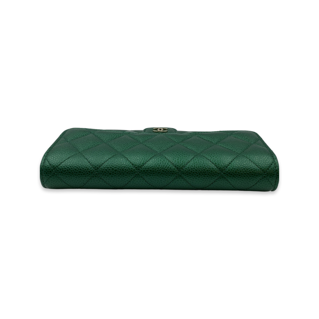 Chanel Wallet 18S Emerald Green